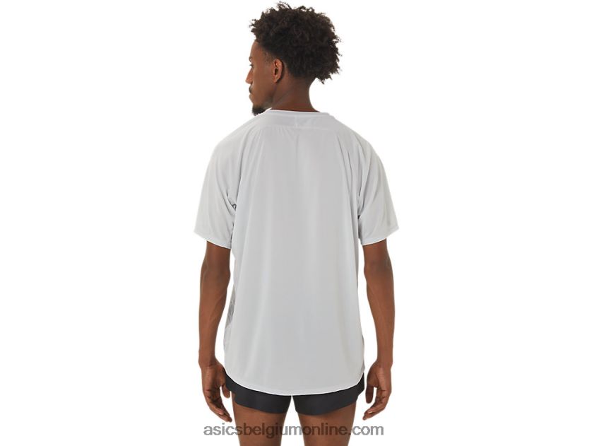 cj-line light herentop met korte mouwen V6HXR2258 gletsjergrijs/elektrisch rood Asics