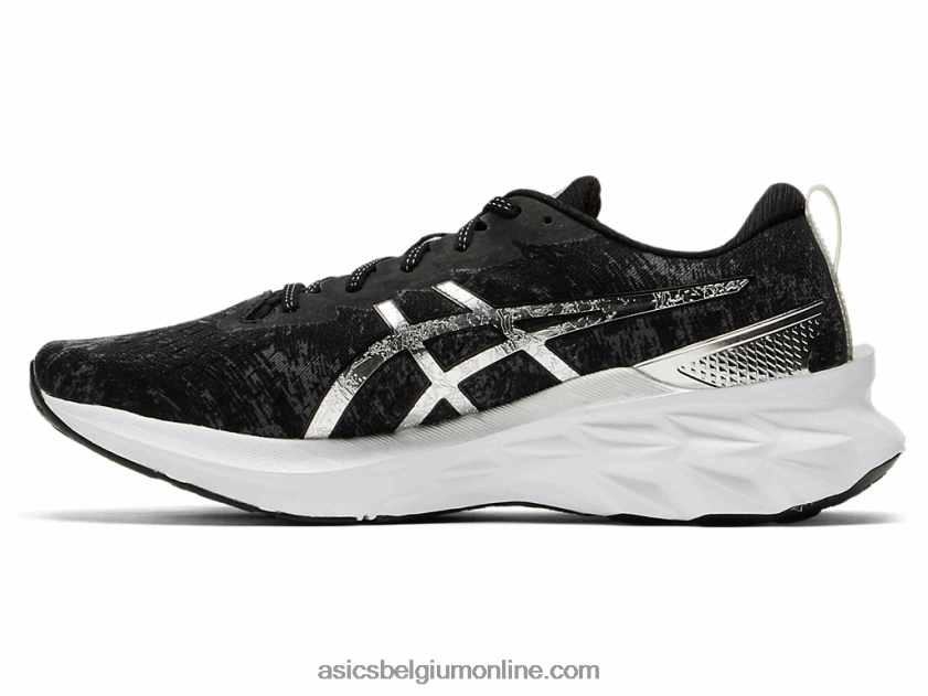 novablast 2 platina V6HXR21245 drager grijs/zuiver zilver Asics