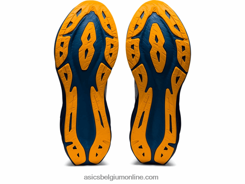 novablast 3 V6HXR2925 wit/diepe oceaan Asics