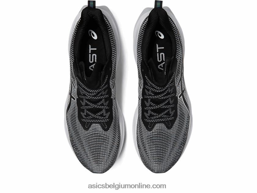 novablast 3 le V6HXR2204 zwart wit Asics