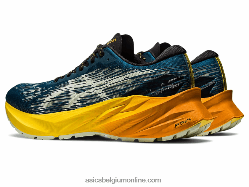 novablast 3tr V6HXR2421 natuurbaden/goudgeel Asics