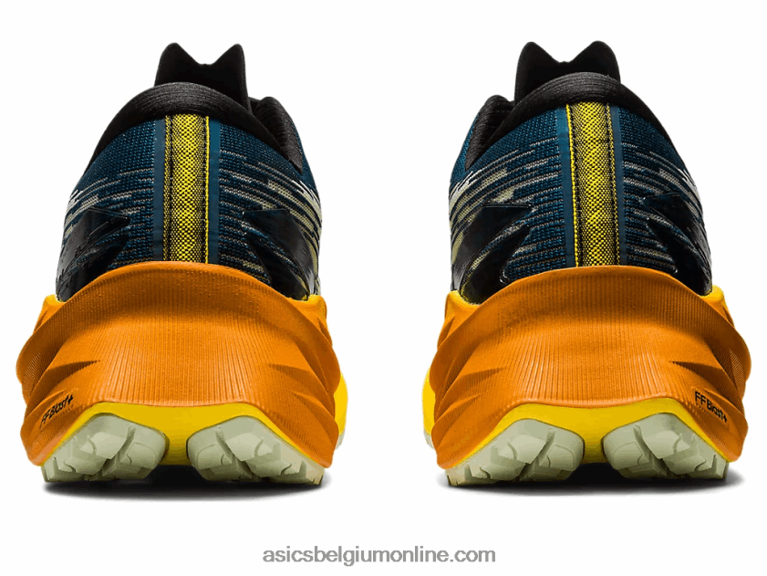novablast 3tr V6HXR2421 natuurbaden/goudgeel Asics
