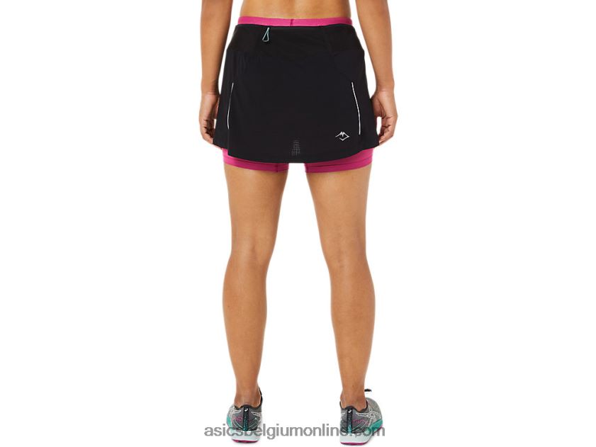 fujitrail-skort voor dames V6HXR23507 performance zwart/fuchsia rood Asics
