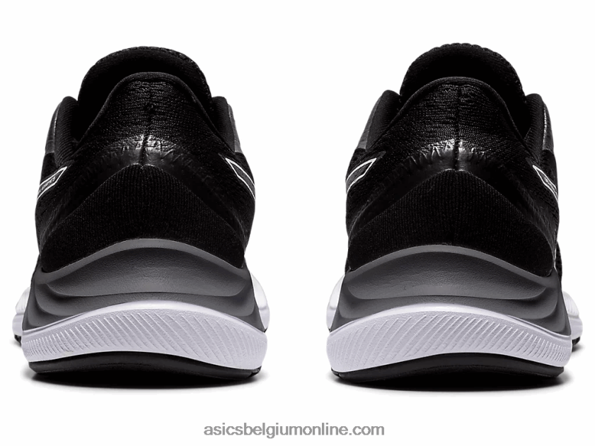 gel-excite 8 V6HXR23437 zwart wit Asics