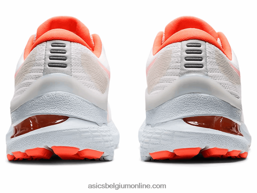 gel-kayano 28 V6HXR23153 wit/flitskoraal Asics