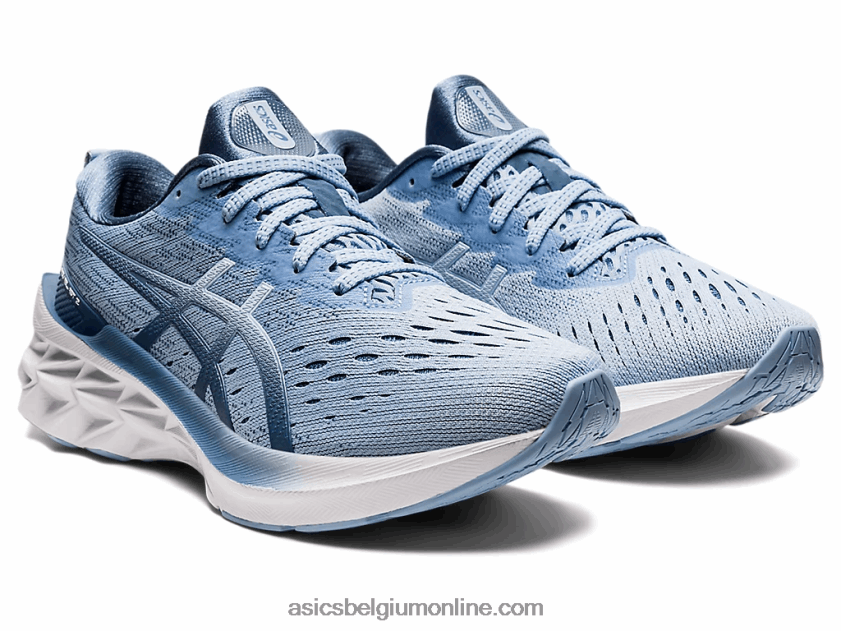 novablast 2 V6HXR23908 mist/zachte lucht Asics