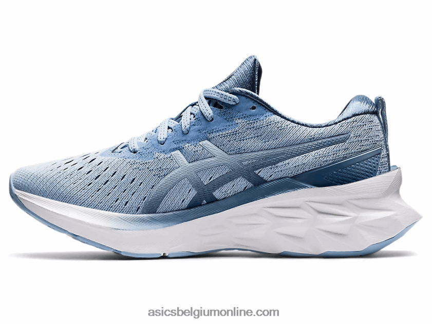 novablast 2 V6HXR23908 mist/zachte lucht Asics