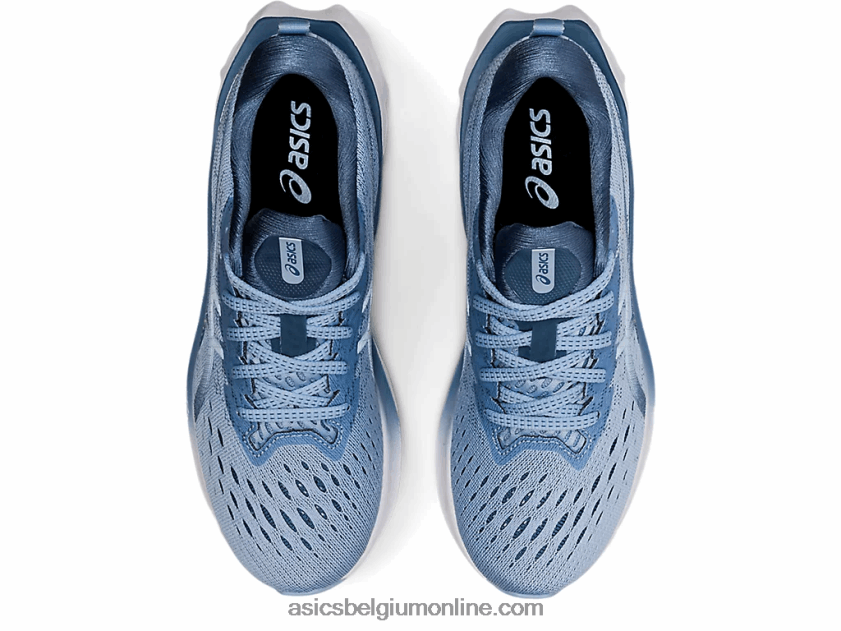 novablast 2 V6HXR23908 mist/zachte lucht Asics