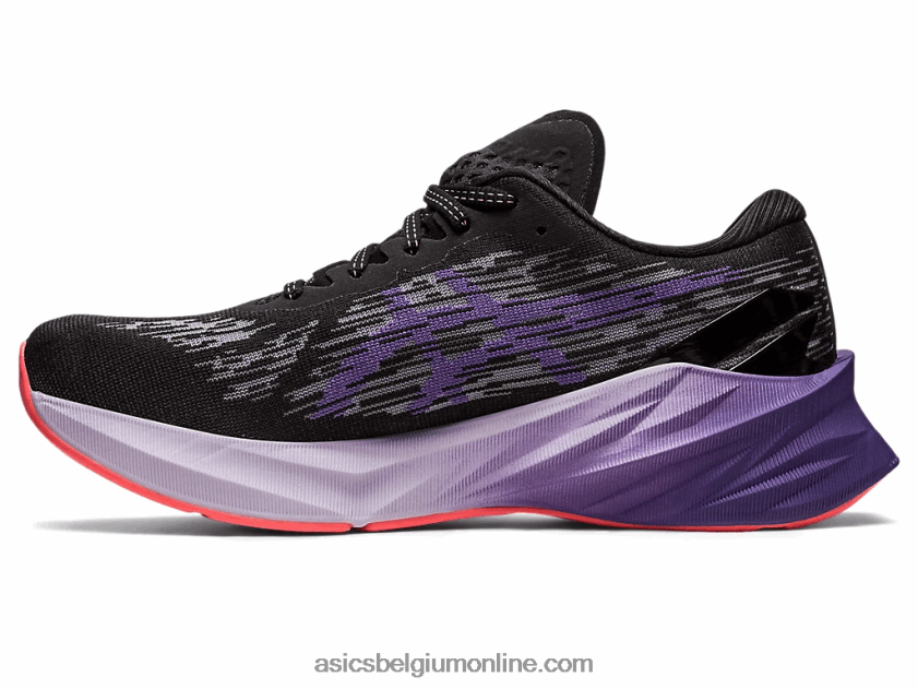 novablast 3 V6HXR22460 zwart/stoffig paars Asics