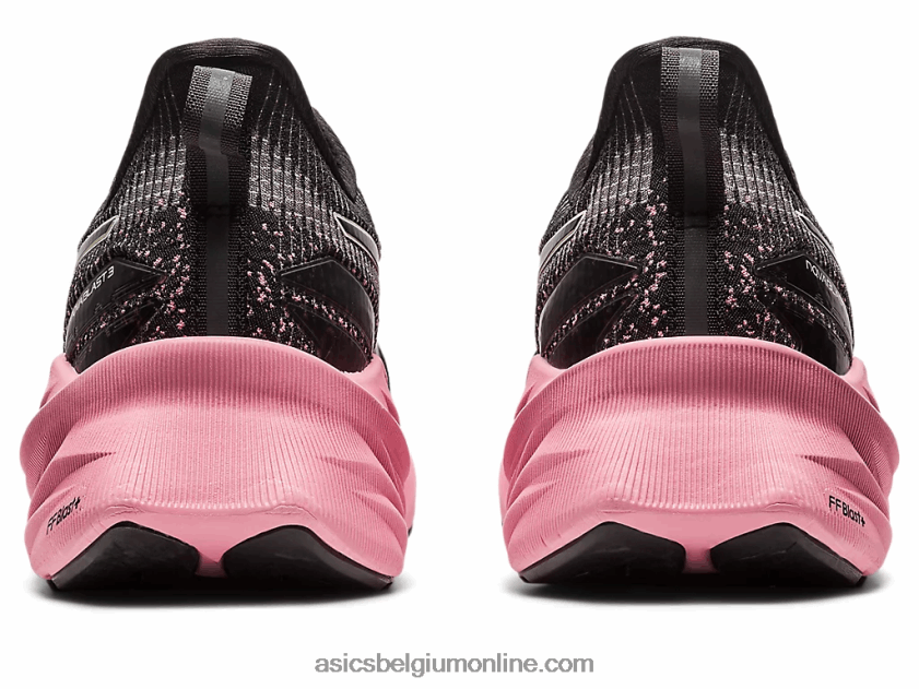 novablast 3 le V6HXR22267 zwart/roze rave Asics