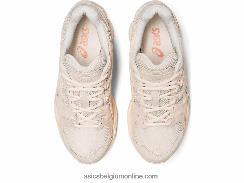 gelnimbus 9 V6HXR22539 havermout/witte perzik Asics